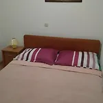 With A Parking Space - 11679 Rogoznica (Sibenik-Knin)
