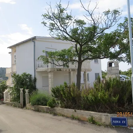 With A Parking Space - 11679 Apartmán Rogoznica (Sibenik-Knin)