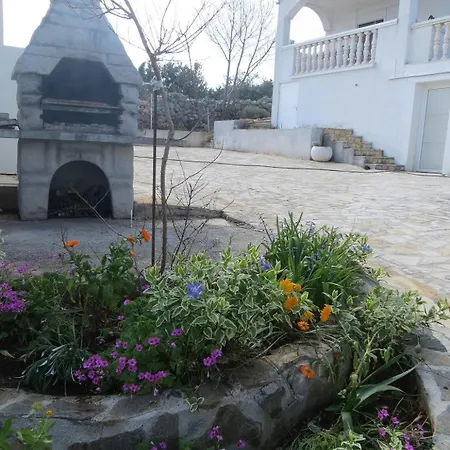 With A Parking Space - 11679 Rogoznica (Sibenik-Knin)